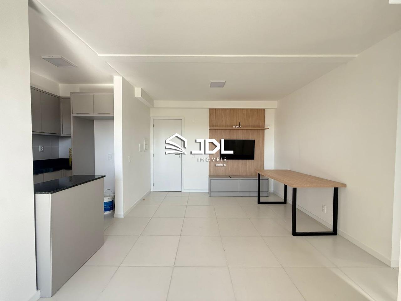 Apartamento à venda no bairro Armação: 