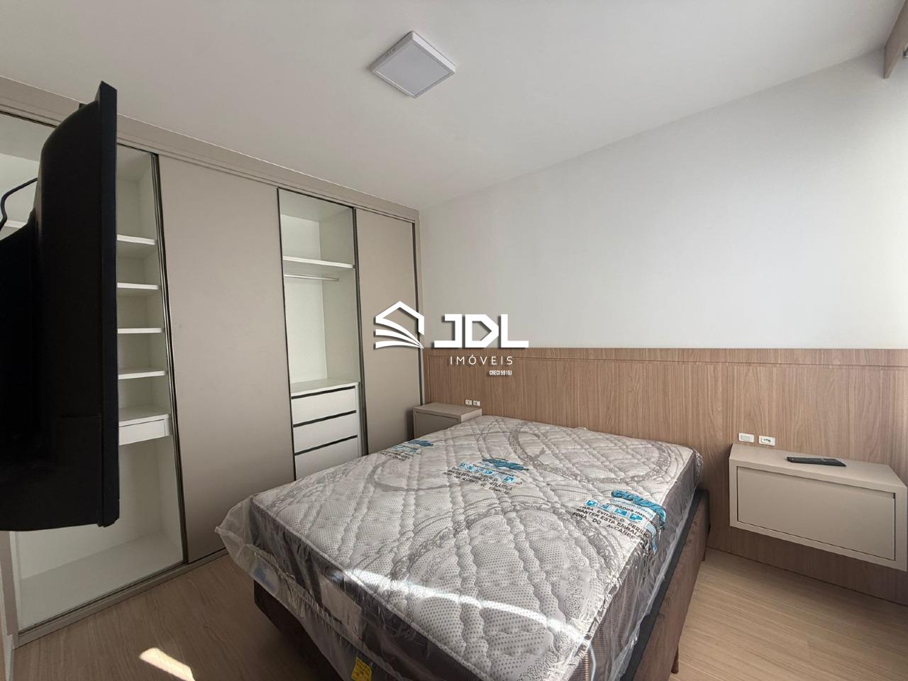 Apartamento à venda no bairro Armação: 