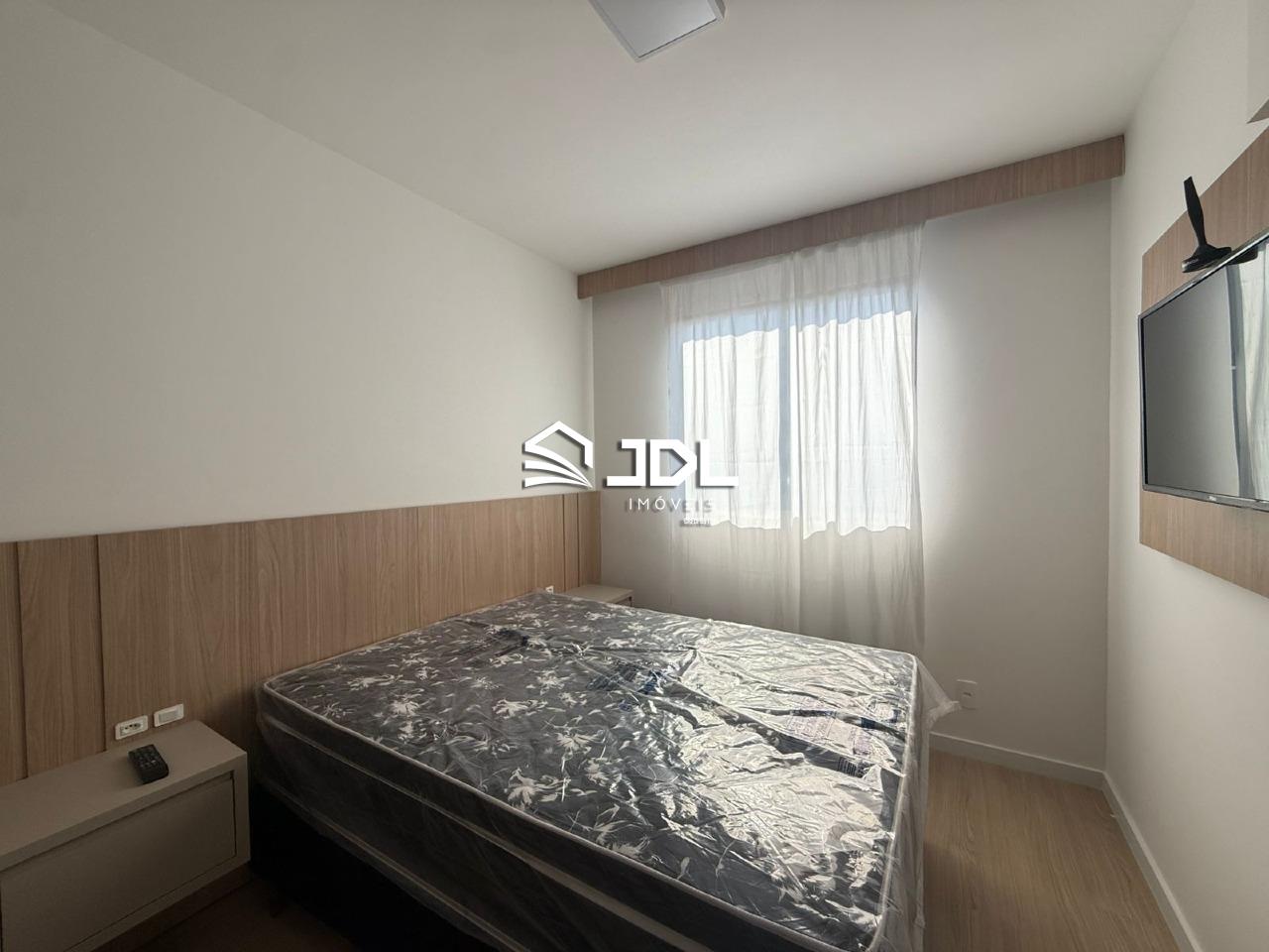 Apartamento à venda no bairro Armação: 