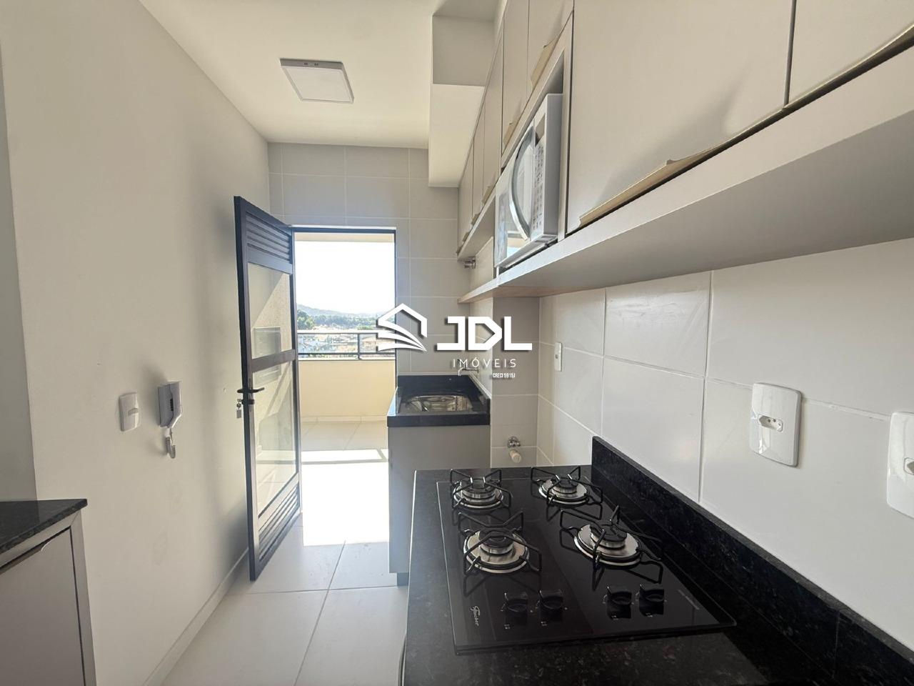 Apartamento à venda no bairro Armação: 