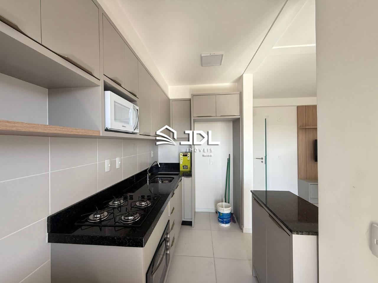 Apartamento à venda no bairro Armação: 