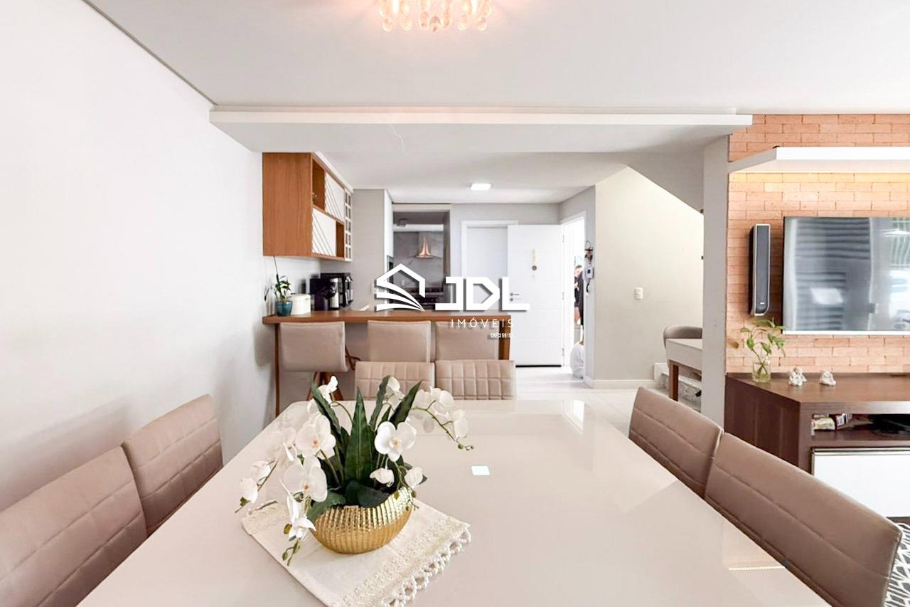 Casa à venda no bairro Velha: 