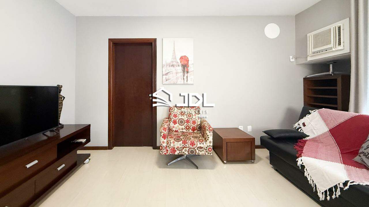 Apartamento à venda no bairro Victor Konder: 