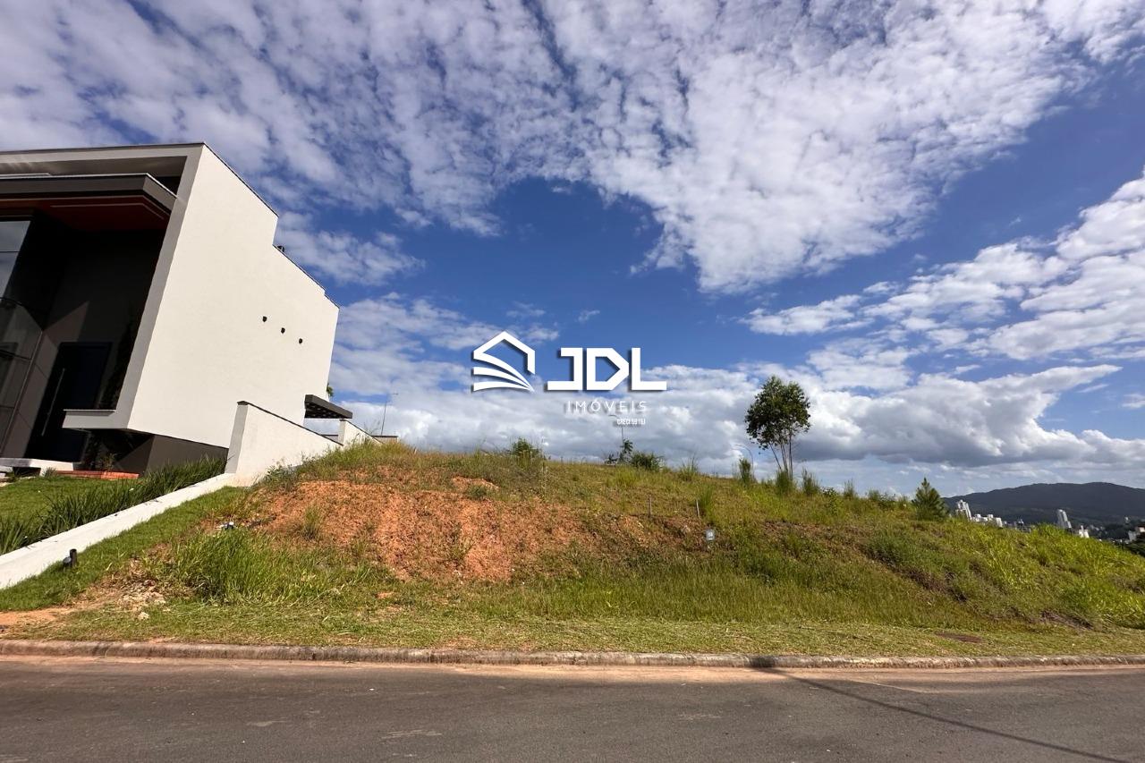 Terreno à venda no bairro Itoupava Norte: 