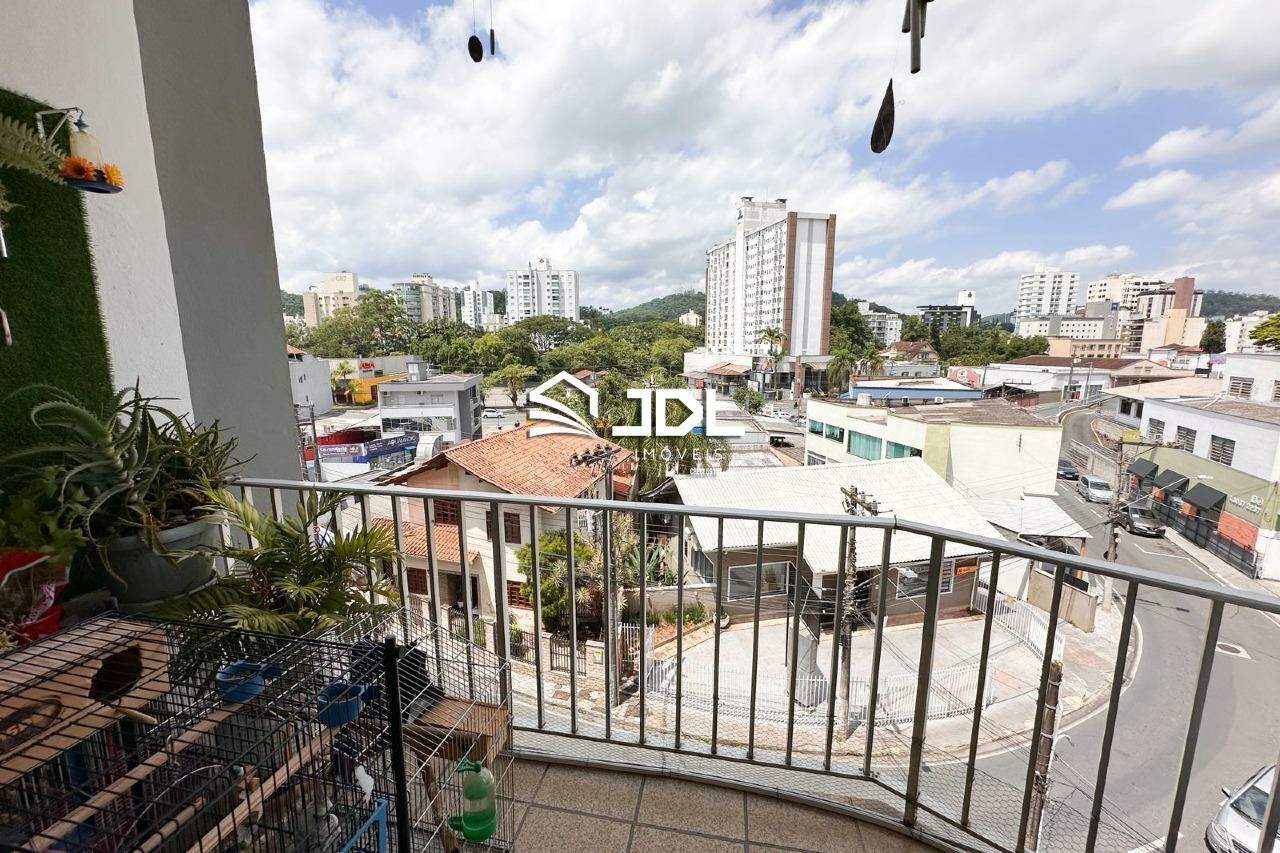 Apartamento à venda no bairro Centro: 