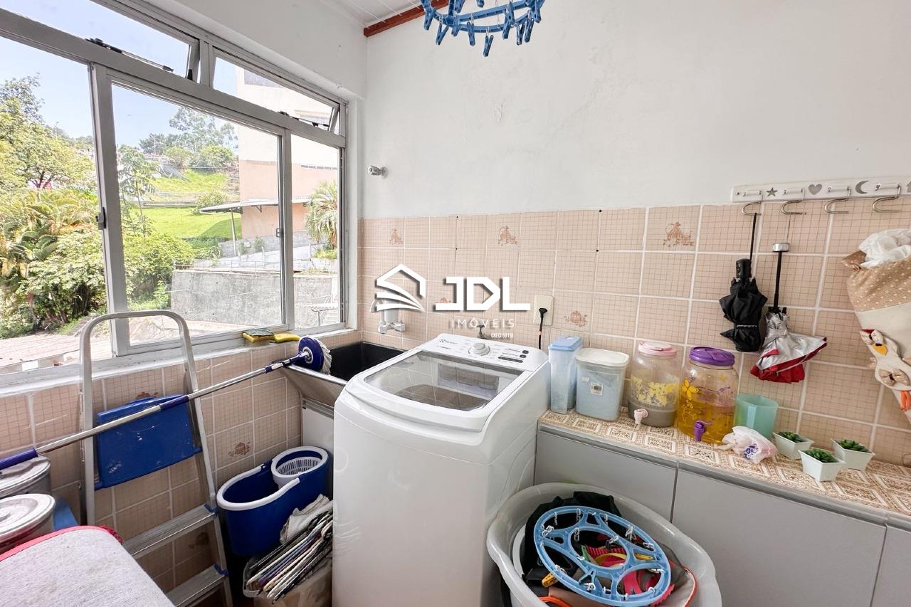 Apartamento à venda no bairro Centro: 