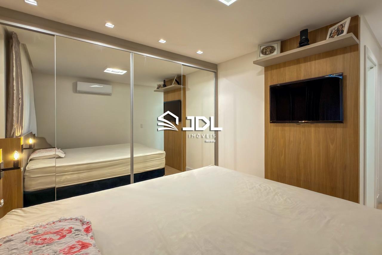 Apartamento à venda no bairro Centro: 