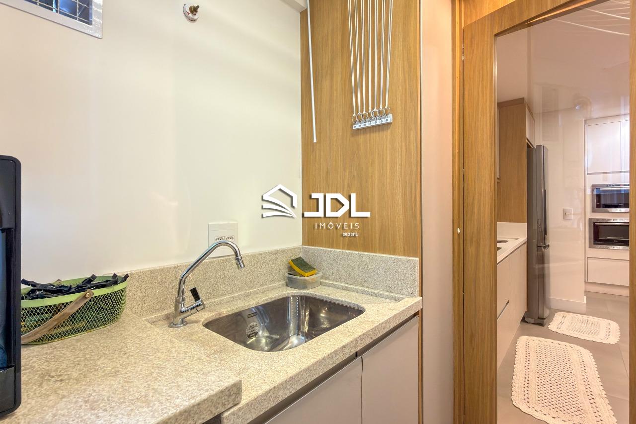 Apartamento à venda no bairro Centro: 