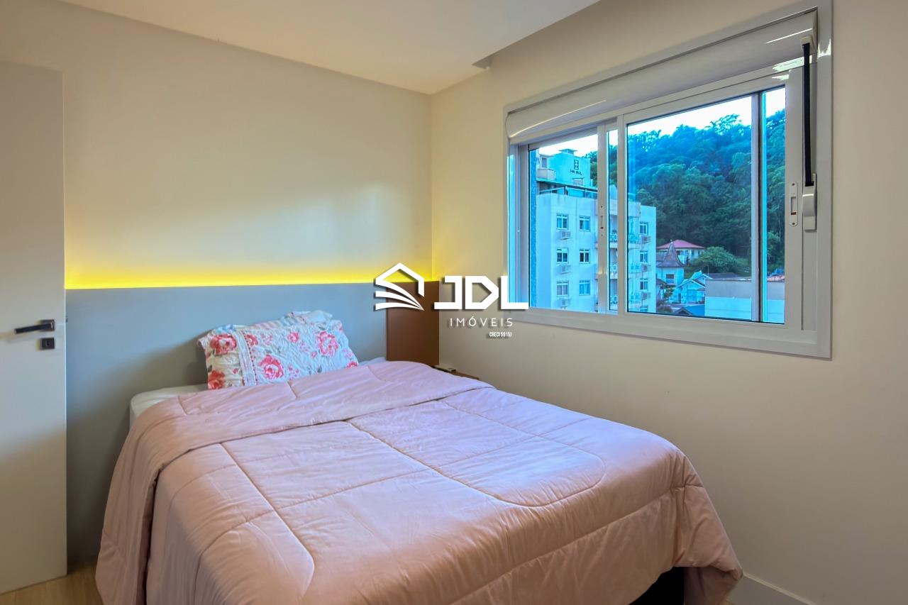 Apartamento à venda no bairro Centro: 