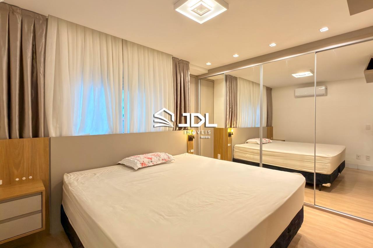 Apartamento à venda no bairro Centro: 