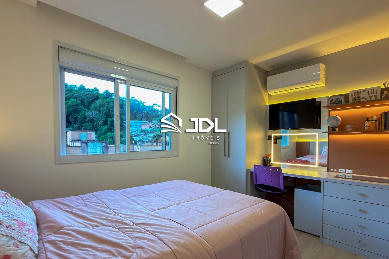 Apartamento à venda no bairro Centro: 