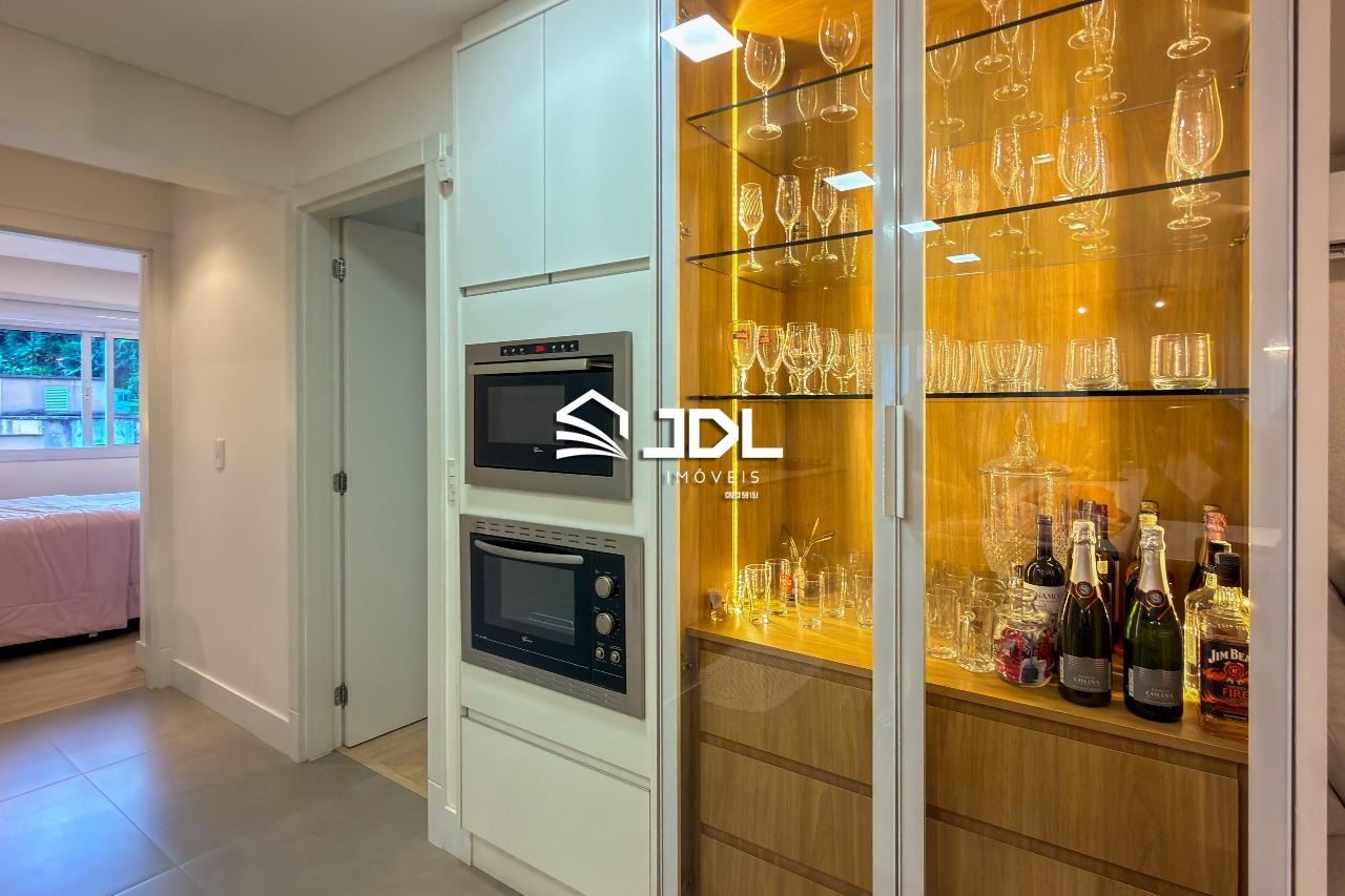 Apartamento à venda no bairro Centro: 