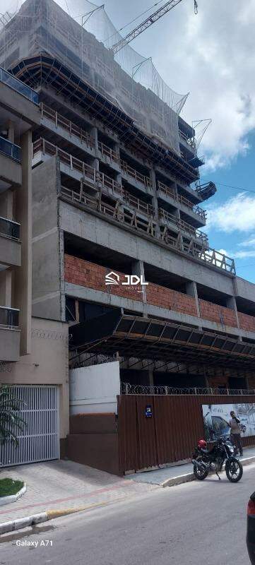 Apartamento à venda no bairro Centro: 