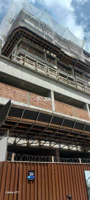 Apartamento à venda no bairro Centro: 
