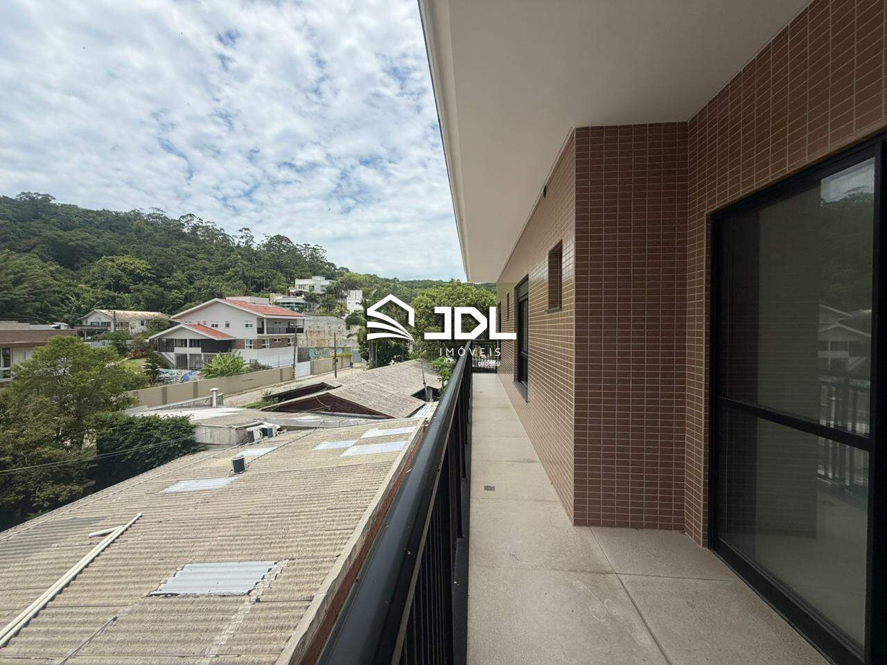Apartamento à venda no bairro Cabeçudas: 