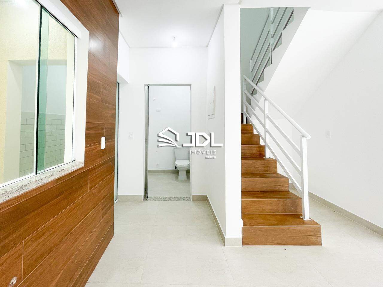 Casa à venda no bairro Armação: 