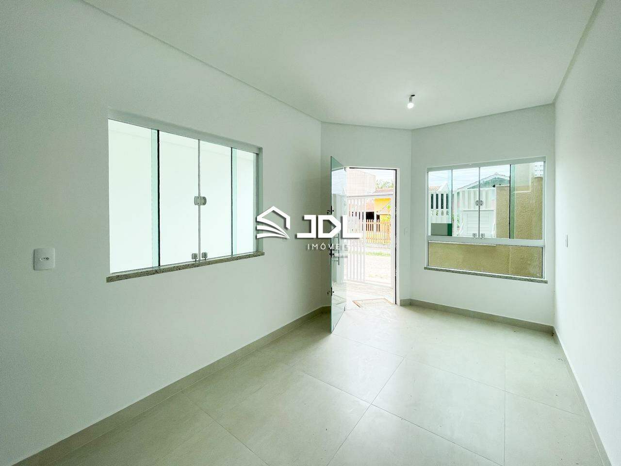 Casa à venda no bairro Armação: 