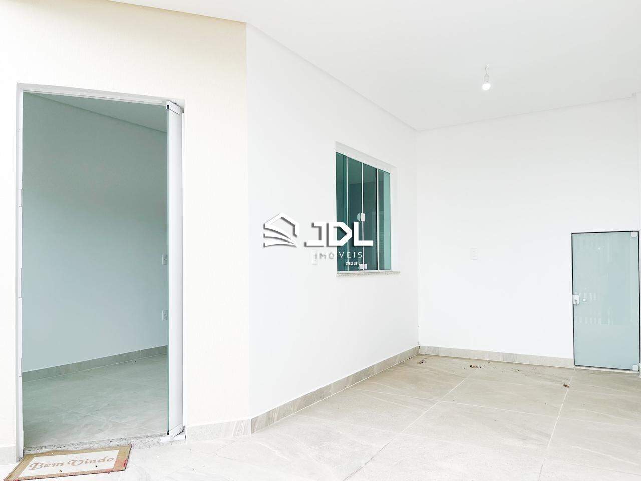 Casa à venda no bairro Armação: 