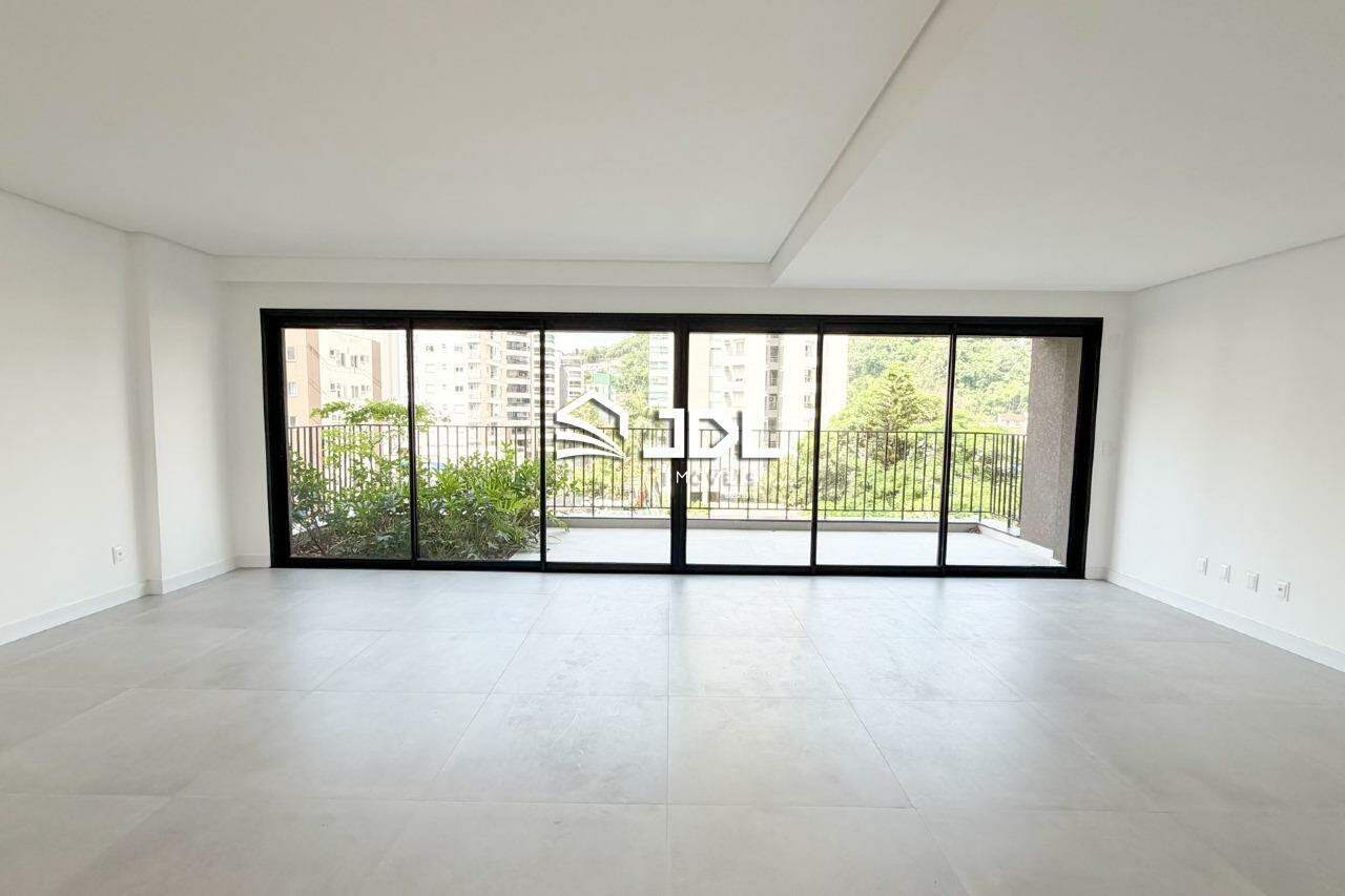 Apartamento à venda no bairro Victor Konder: 