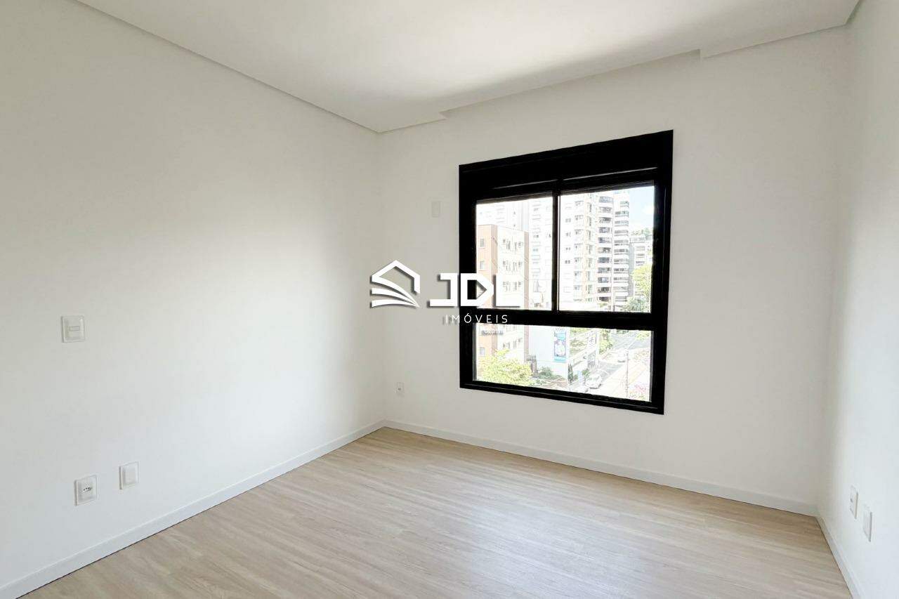 Apartamento à venda no bairro Victor Konder: 