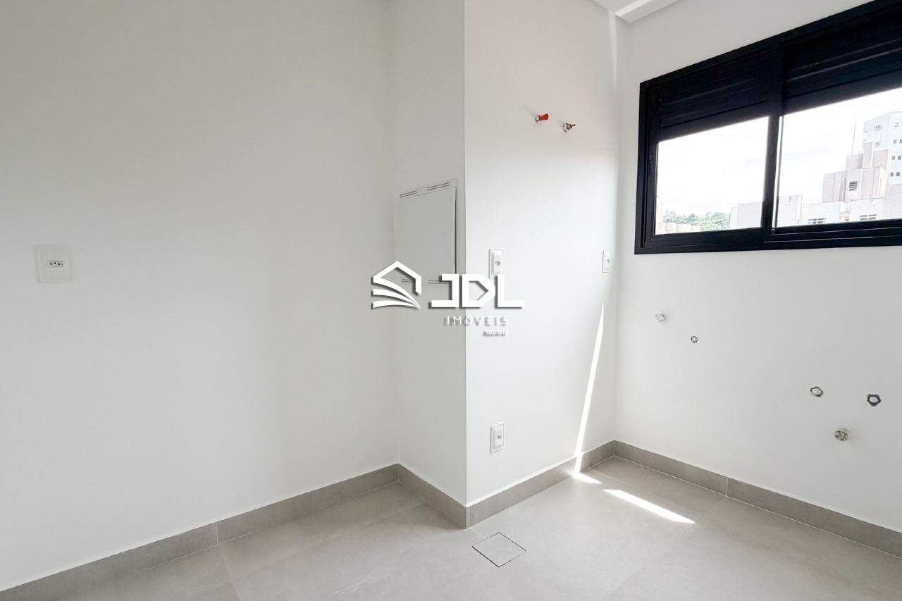 Apartamento à venda no bairro Victor Konder: 
