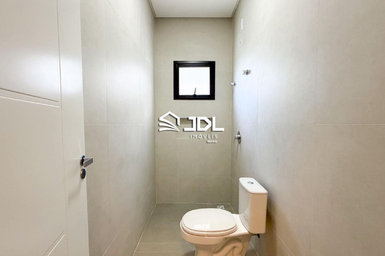 Casa à venda no bairro Escola Agrícola: 