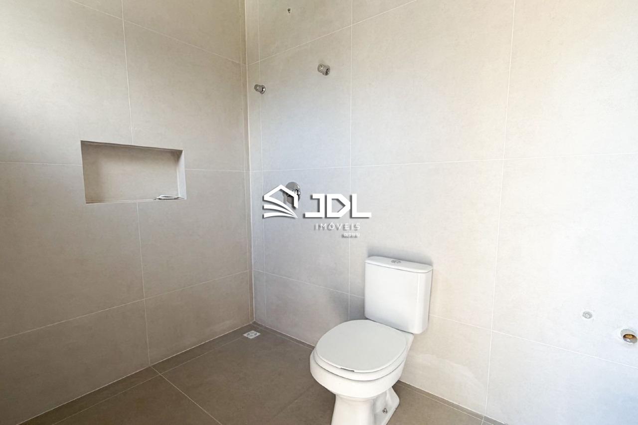 Casa à venda no bairro Escola Agrícola: 