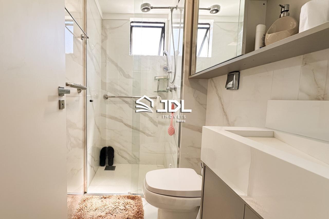 Apartamento à venda no bairro Velha: 