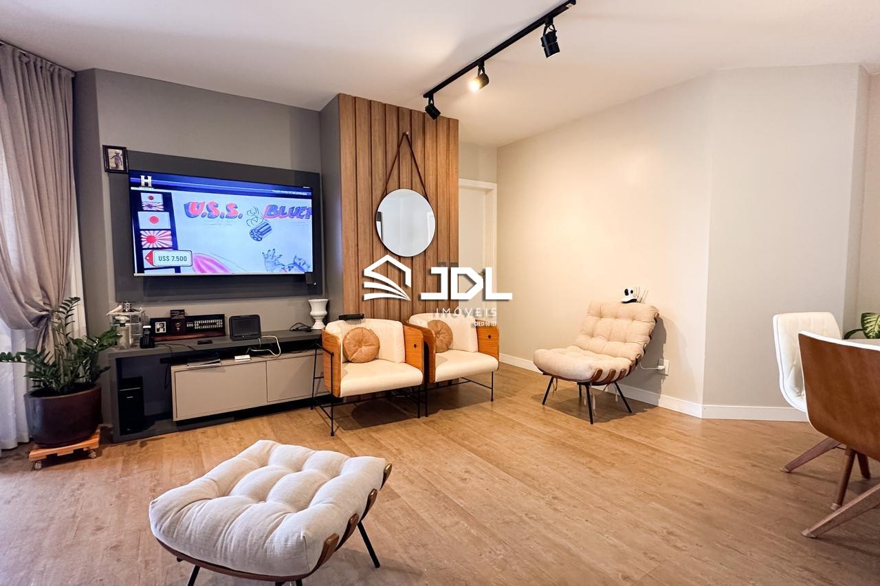 Apartamento à venda no bairro Velha: 