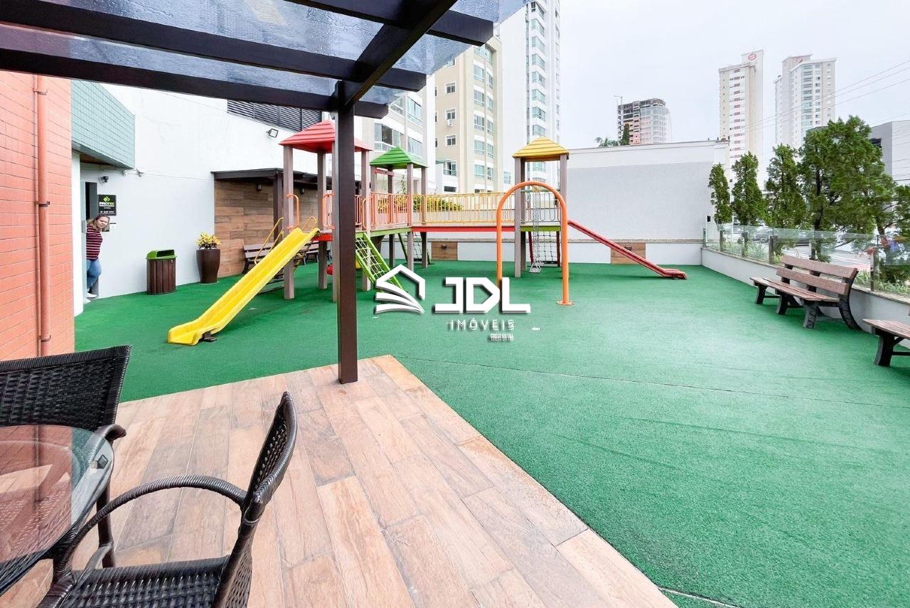 Apartamento à venda no bairro Velha: 