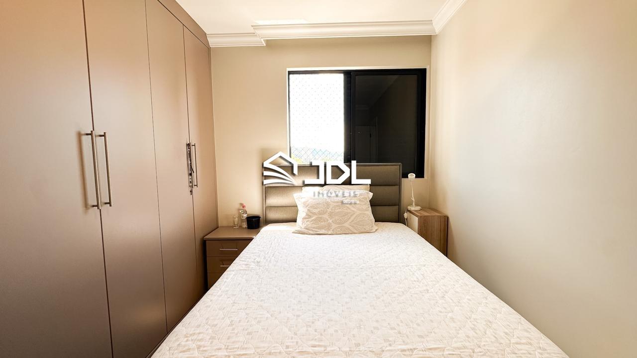 Apartamento à venda no bairro Velha: 