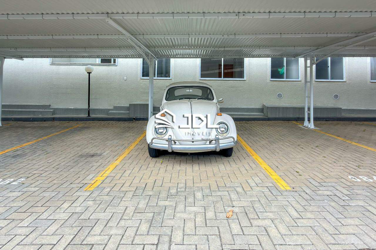 Apartamento à venda no bairro Velha Central: 