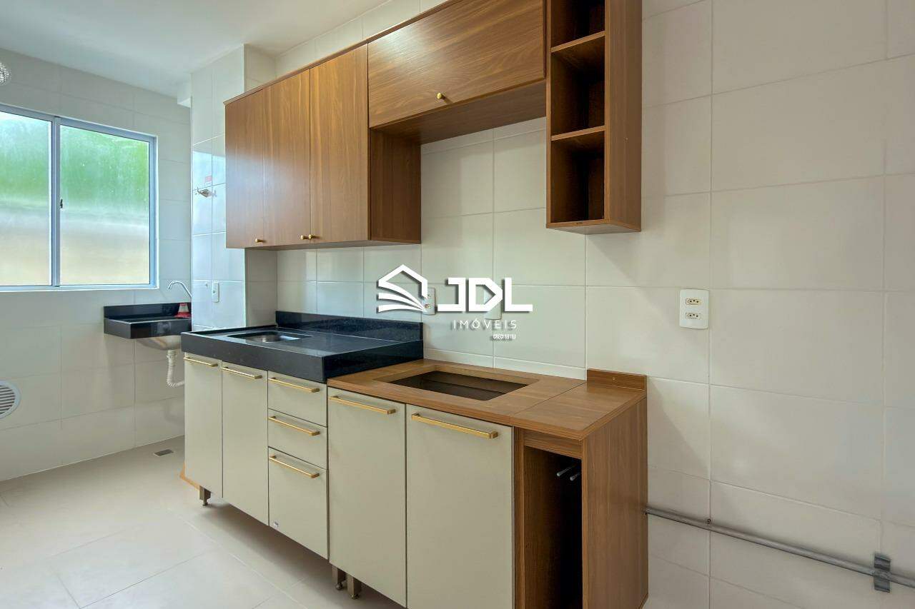 Apartamento à venda no bairro Velha Central: 