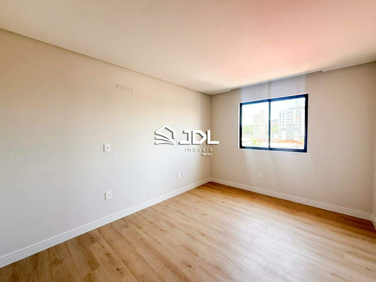 Apartamento à venda no bairro Itacolomi: 