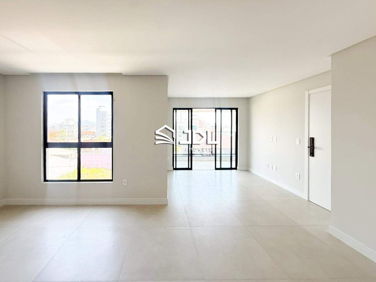 Apartamento à venda no bairro Itacolomi: 