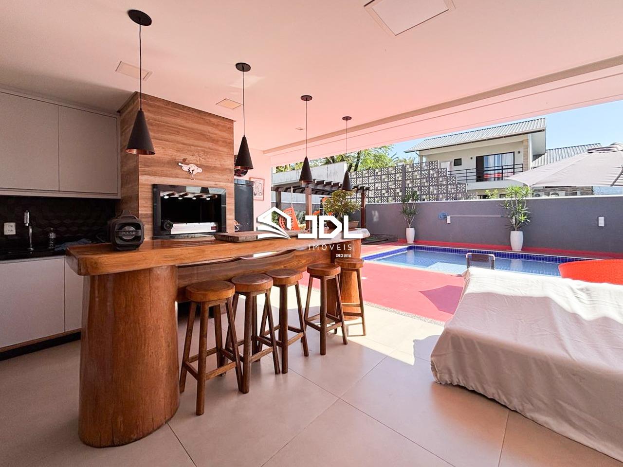 Casa à venda no bairro Itoupava Central: 