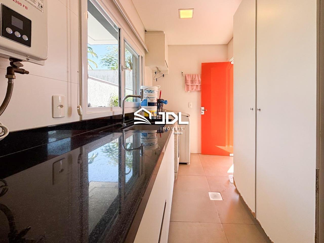 Casa à venda no bairro Itoupava Central: 