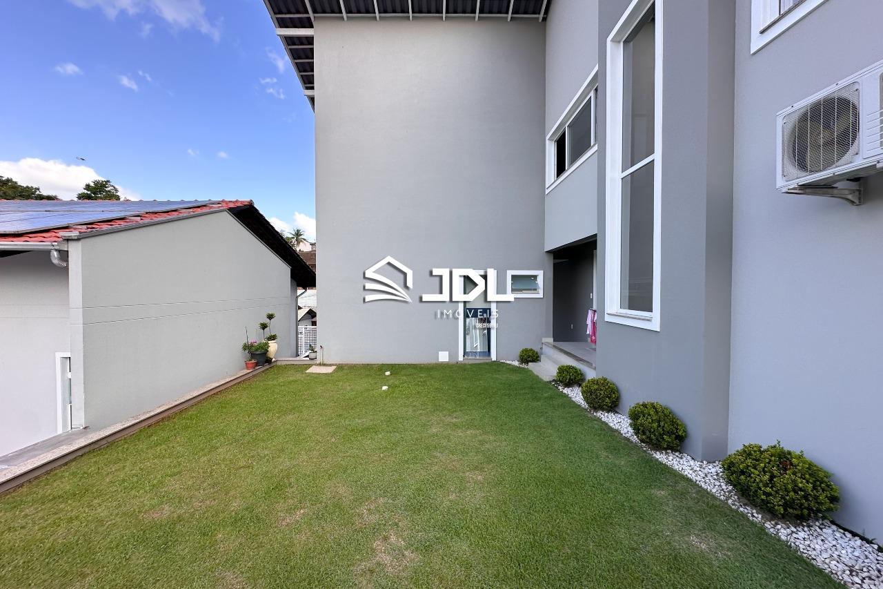 Casa à venda no bairro Itoupava Norte: 