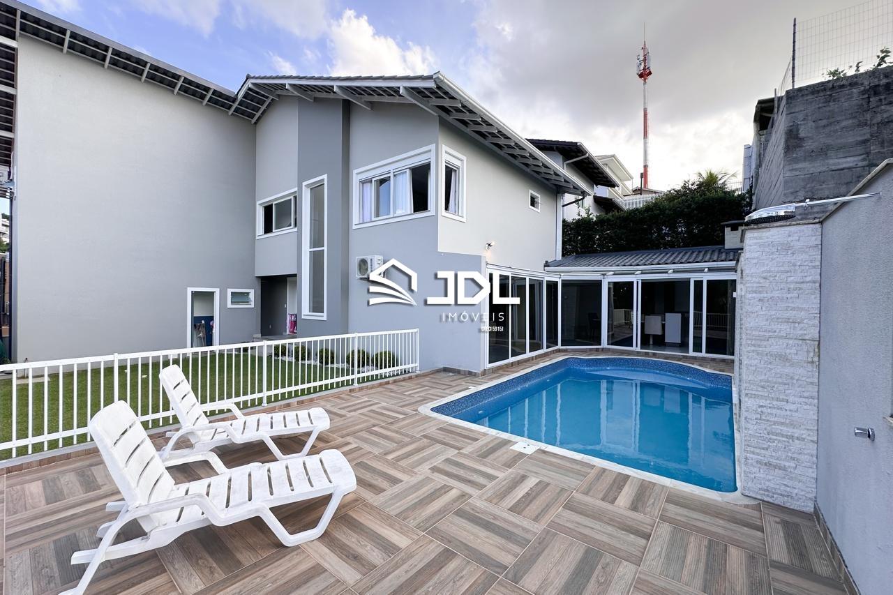 Casa à venda no bairro Itoupava Norte: 