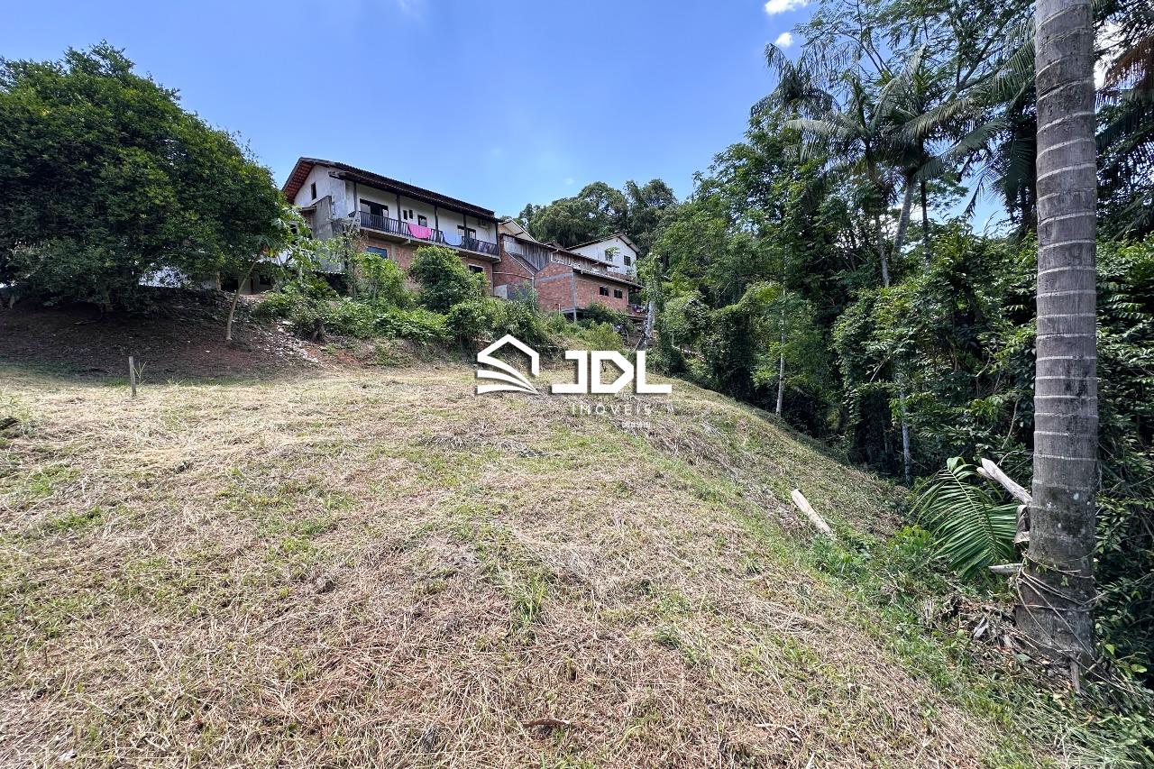 Terreno à venda no bairro Testo Salto: 