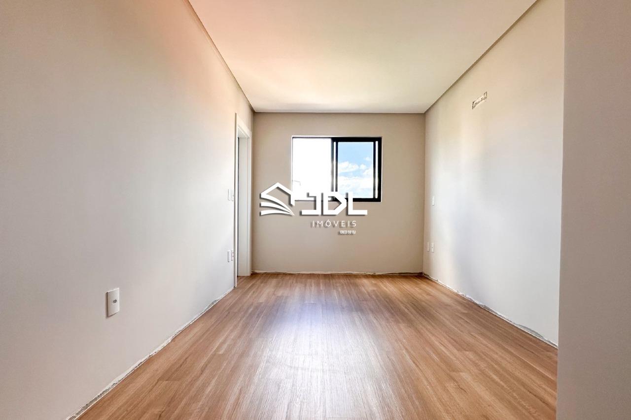 Apartamento à venda no bairro Vila Nova: 