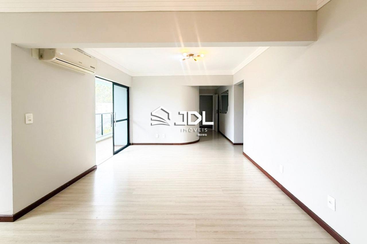 Apartamento à venda no bairro Vila Nova: 