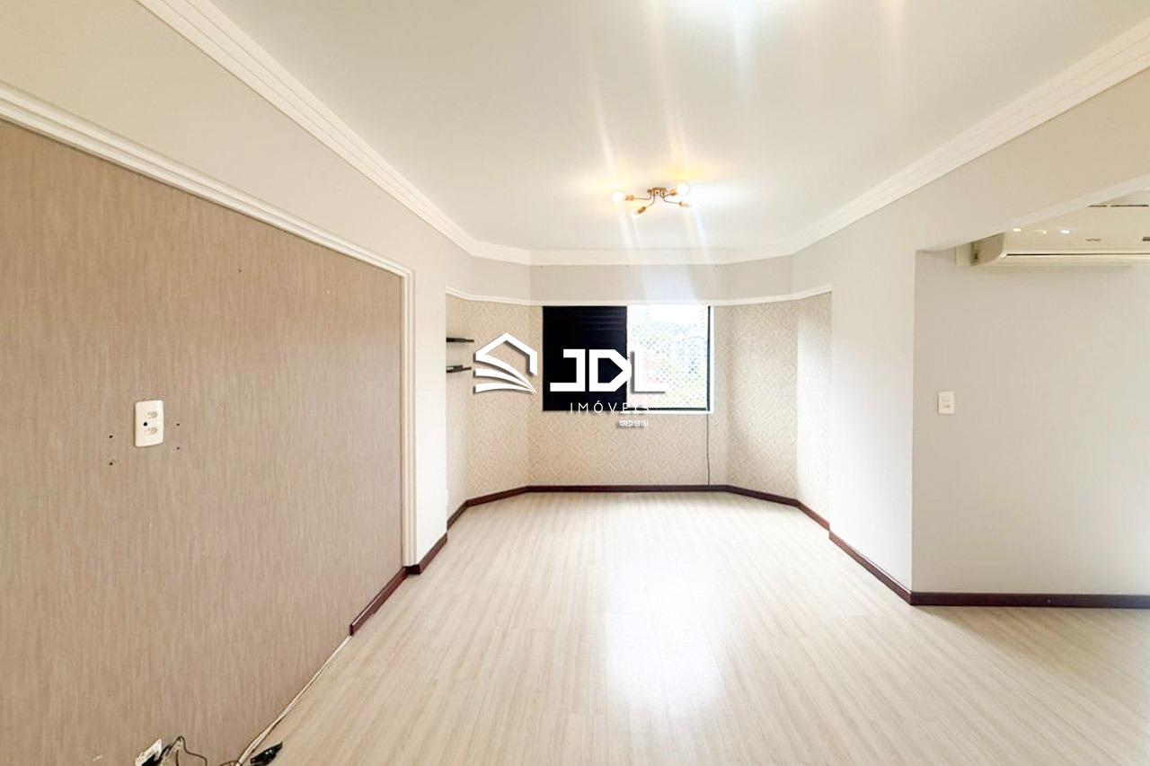 Apartamento à venda no bairro Vila Nova: 