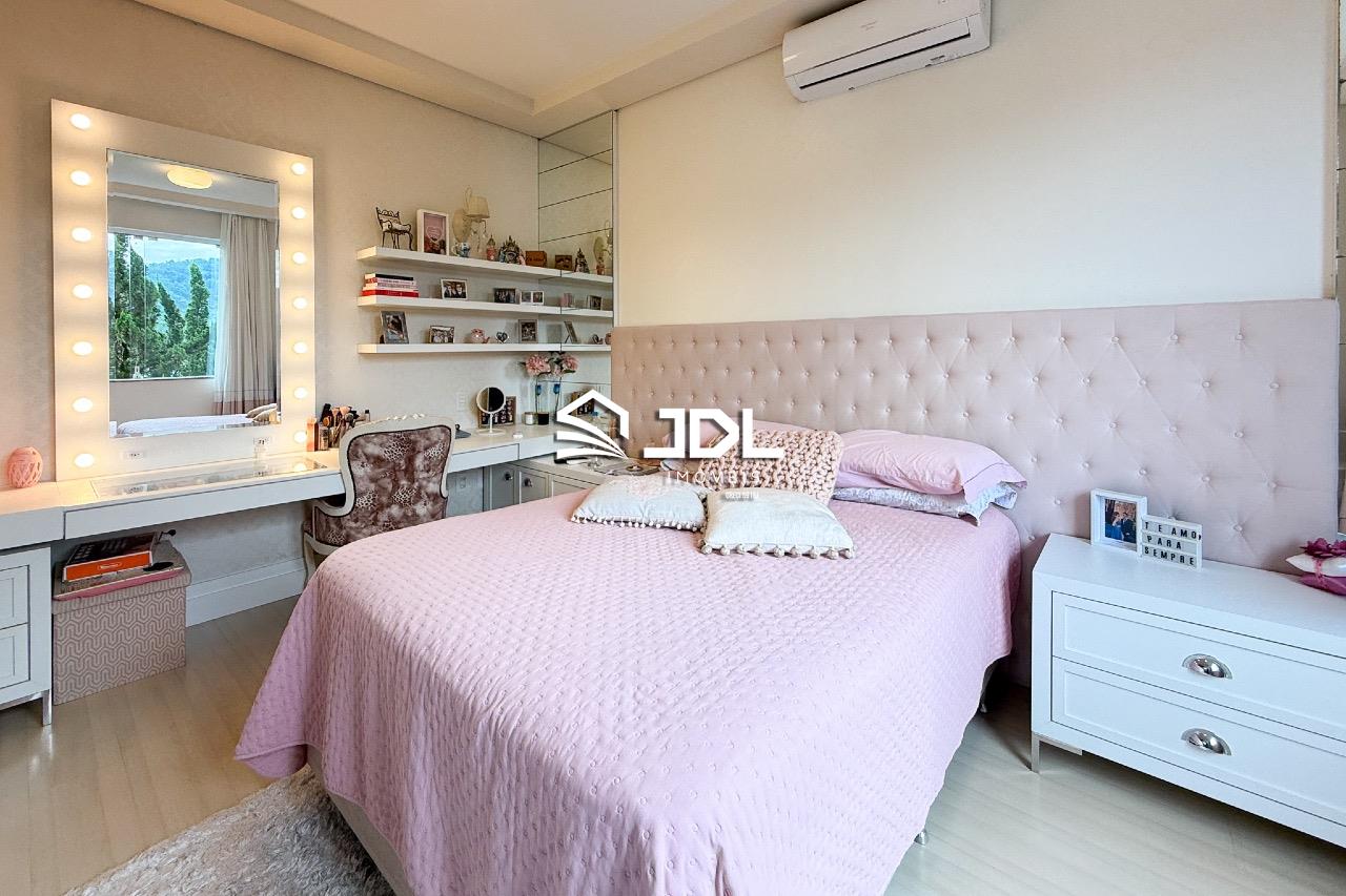 Casa à venda no bairro Itoupava Central: 