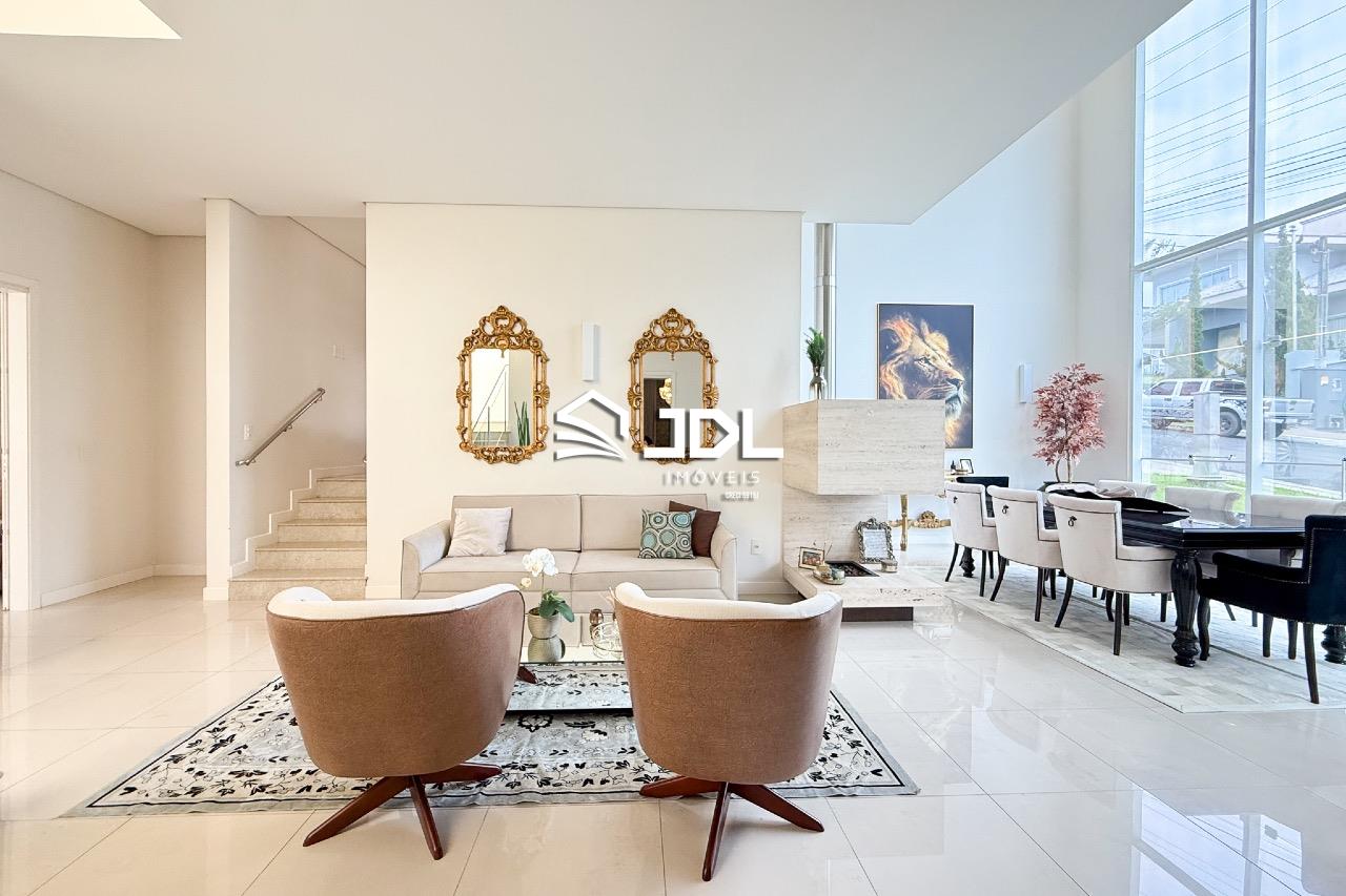 Casa à venda no bairro Itoupava Central: 