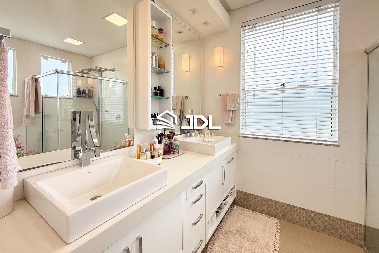 Casa à venda no bairro Itoupava Central: 