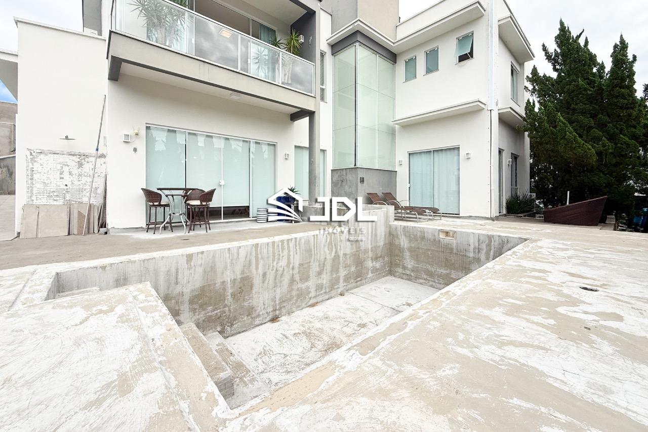 Casa à venda no bairro Itoupava Central: 