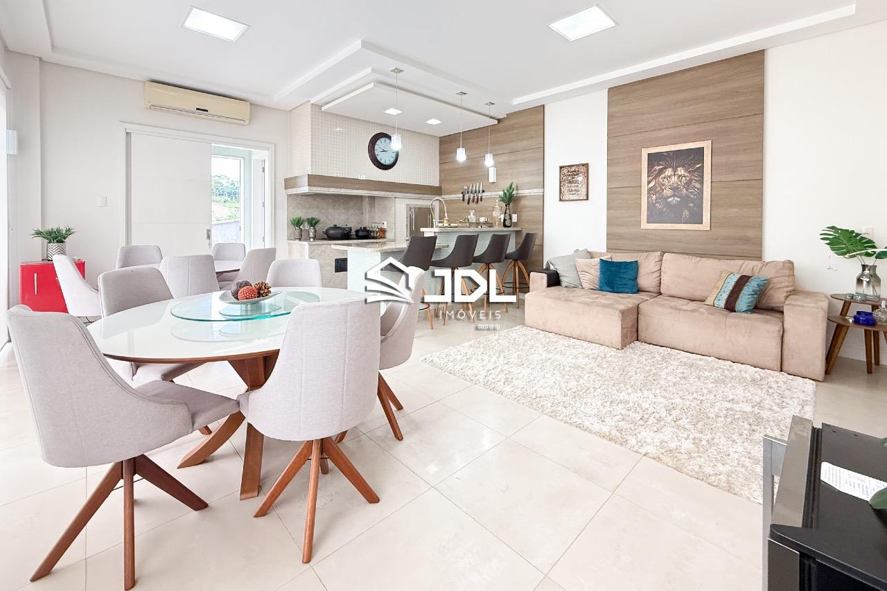 Casa à venda no bairro Itoupava Central: 