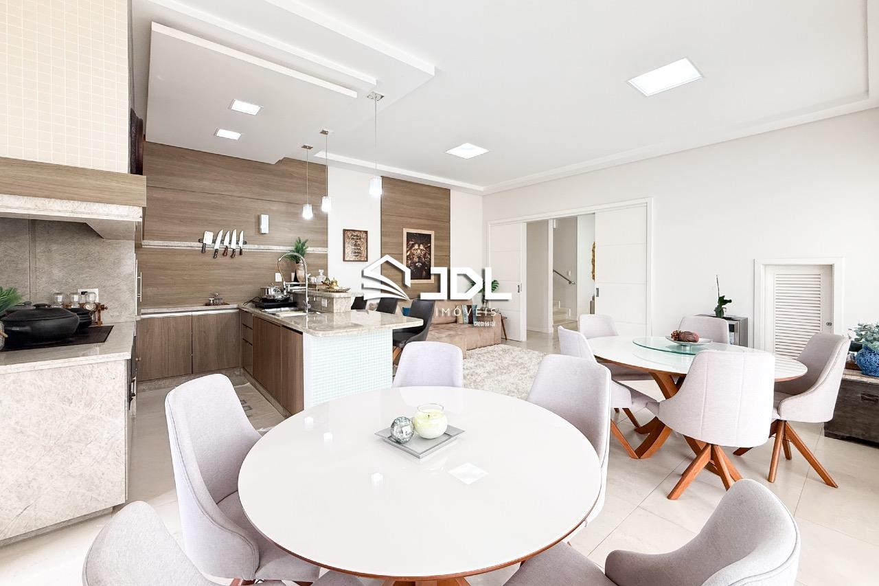 Casa à venda no bairro Itoupava Central: 