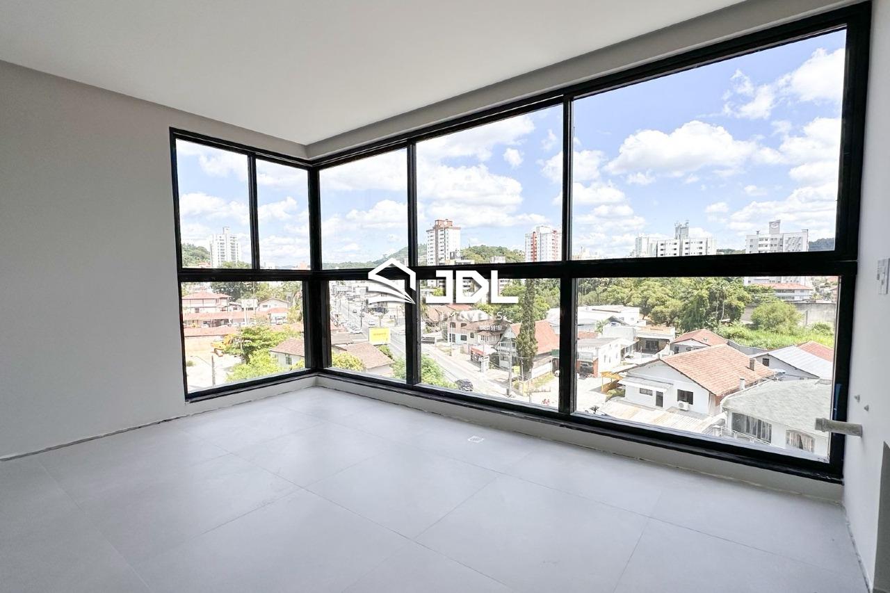 Apartamento à venda no bairro Vila Nova: 